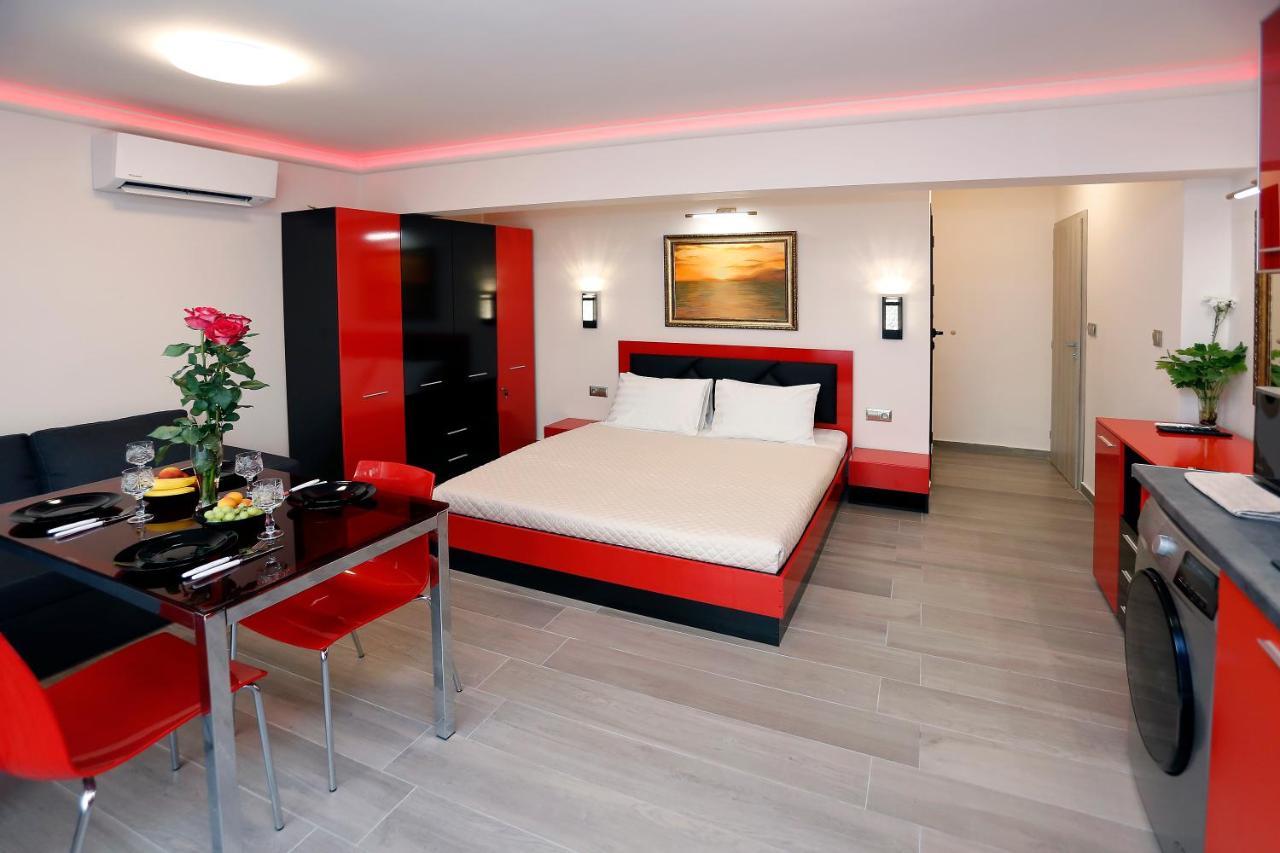 Deluxe 2 Studios City Center بورغاس المظهر الخارجي الصورة