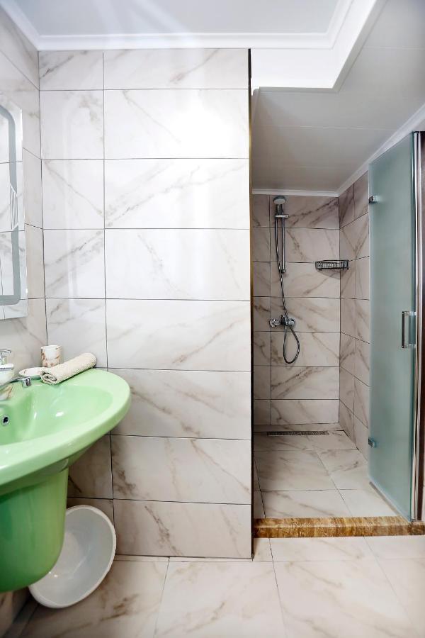 Deluxe 2 Studios City Center بورغاس المظهر الخارجي الصورة